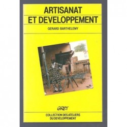 BARTHELEMY Gérard : Artisanat et développement.